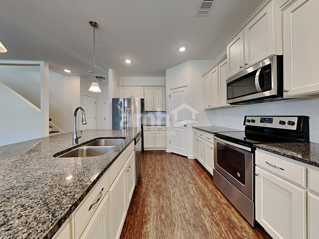 Foto del edificio - 13 Crabapple Cir