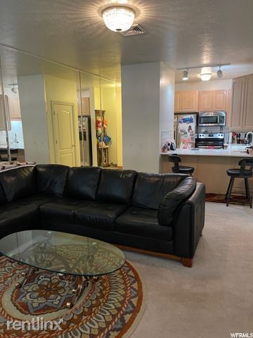 Foto del edificio - 2 br, 2 bath Condo - 838 E South Temple
