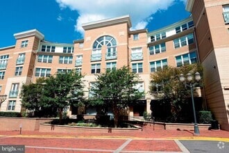 Building Photo - 12000 Market St