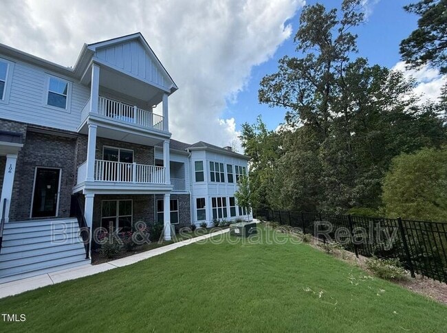 Building Photo - 11549 Helmond Way