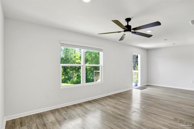 Foto del edificio - 7024 Tepin Ct