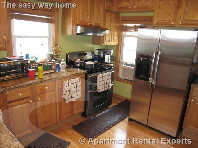 Building Photo - Somerville/Winter Hill 2 Bedroom - Dishwas...