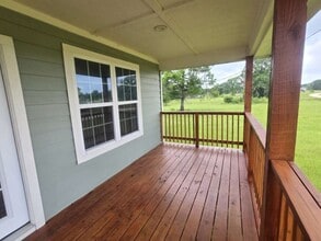 Building Photo - 998 Cypress Lakes Cir