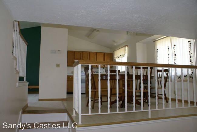 Foto del edificio - 2301 Sierra Dr