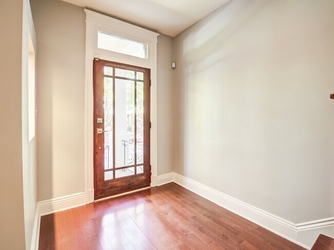 Foto del edificio - 4510 Iowa Ave NW