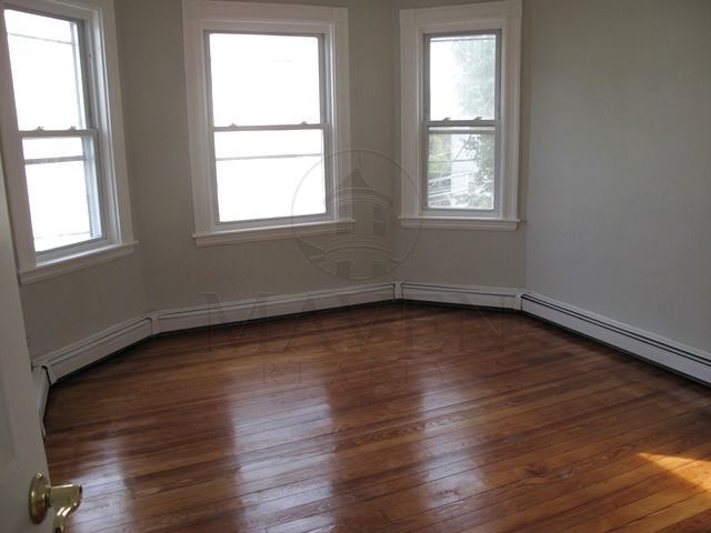 Foto del edificio - 211 Elm St