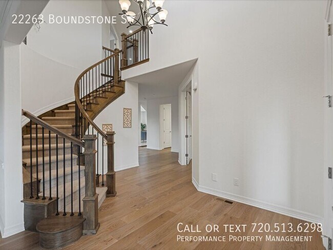 Foto del edificio - 22263 Boundstone St
