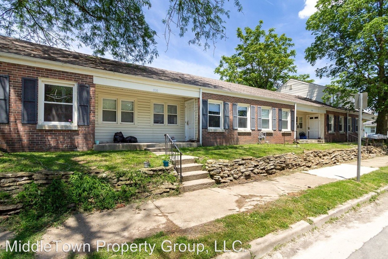 Primary Photo - 1516 W Main St
