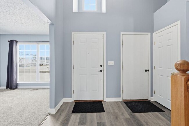 Foto del edificio - 1180 Rameys Run Ct