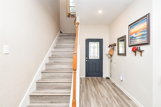 Foto del edificio - 2206 Rocky Hollow Ln