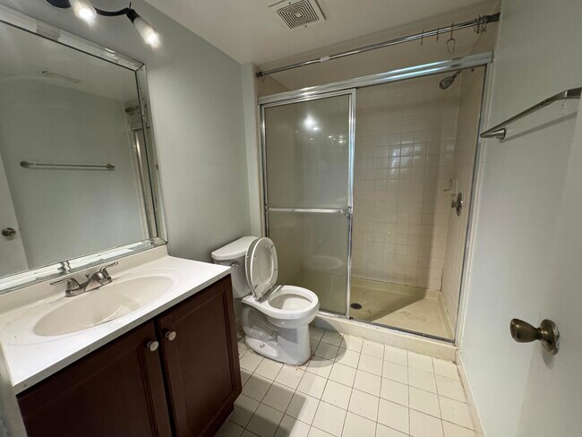 Foto del edificio - 8891 Wiles Rd