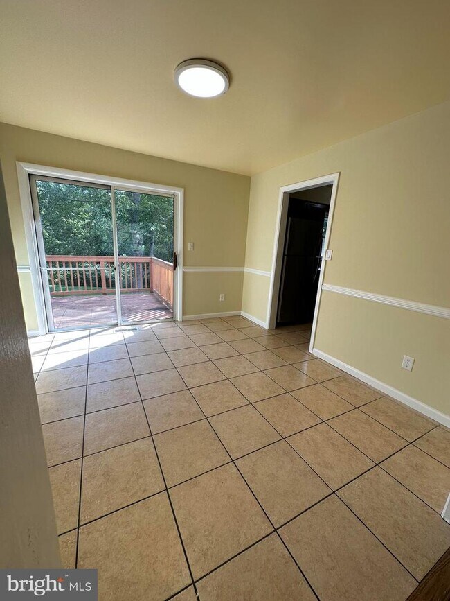 Building Photo - 13307 Nassau Dr