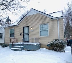 Building Photo - 15228 Lappin St