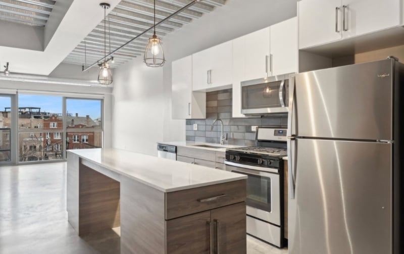 Photo - 1213 N Honore St (Chicago, IL)