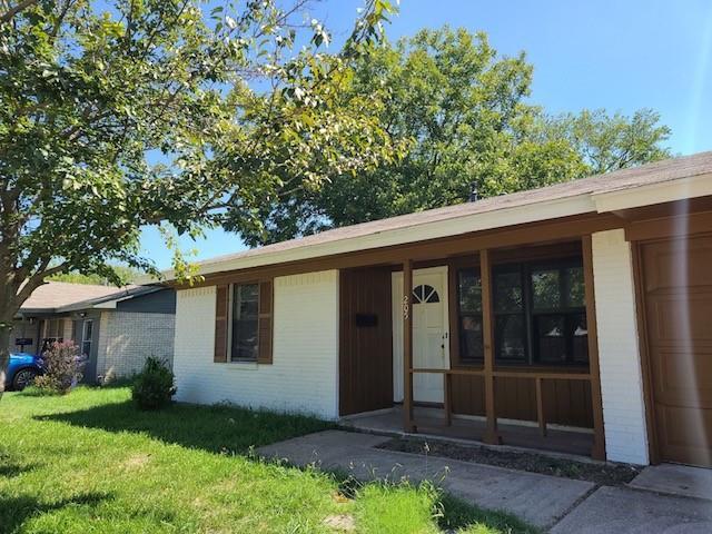 Foto principal - 205 NE Murphy Rd