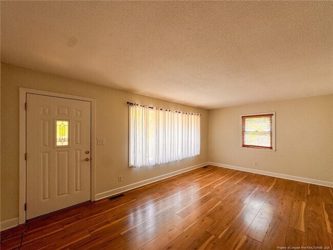 Building Photo - 6309 Greyfield Rd