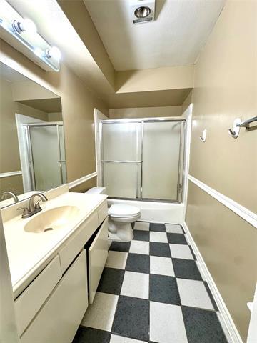 Foto del edificio - 13357 Kit Ln