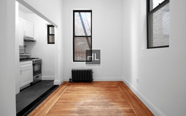 Building Photo - Prime West Village 1 Bed 1 Bath