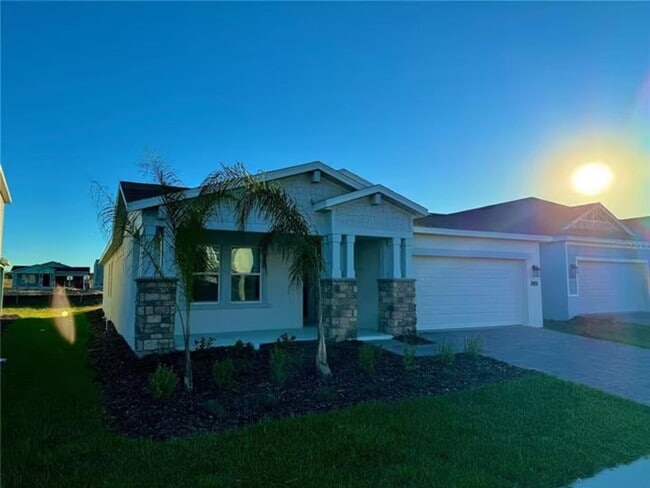 Foto del edificio - 2649 Armstrong Ave