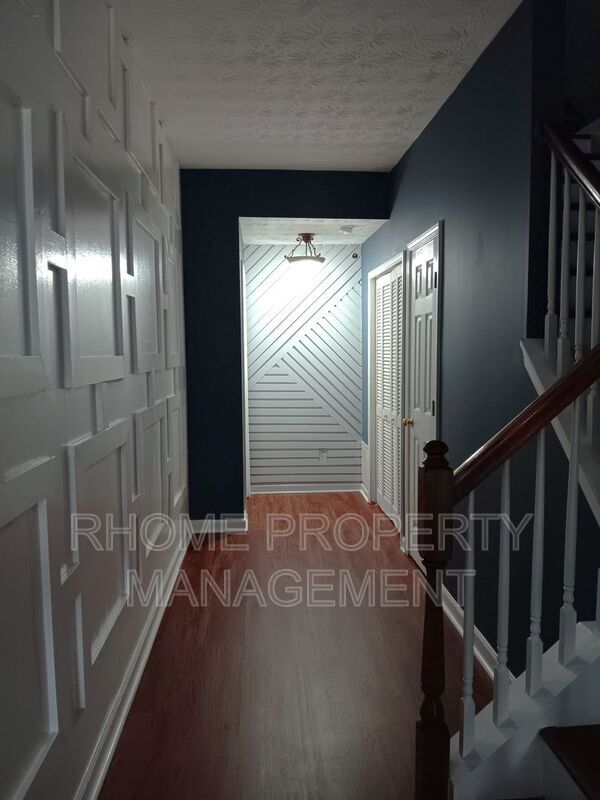 Building Photo - 756 Celeste Ln