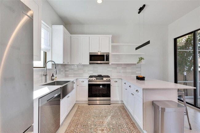 Building Photo - 2105 Pennsylvania Ave