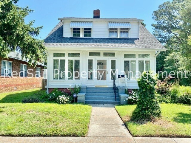 Primary Photo - Indian River Home!