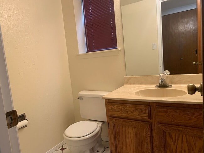 Foto del edificio - Townhome Style 2bed/1.5 bath
