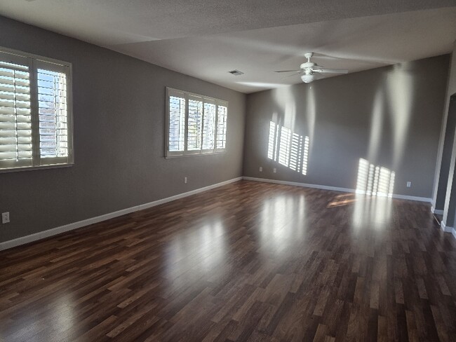 Building Photo - 2816 Almond St