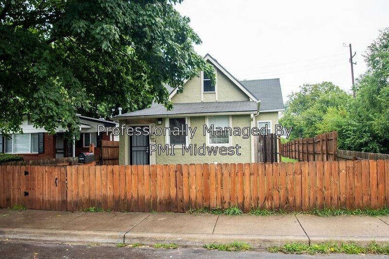 Primary Photo - 1164 Eugene St