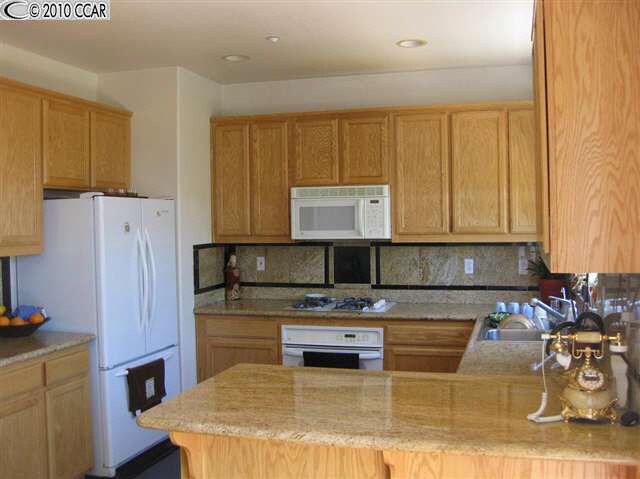 Building Photo - 3965 Derryfield Ct