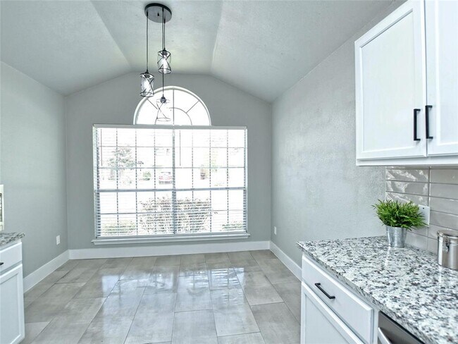 Foto del edificio - 1303 Green Terrace Dr