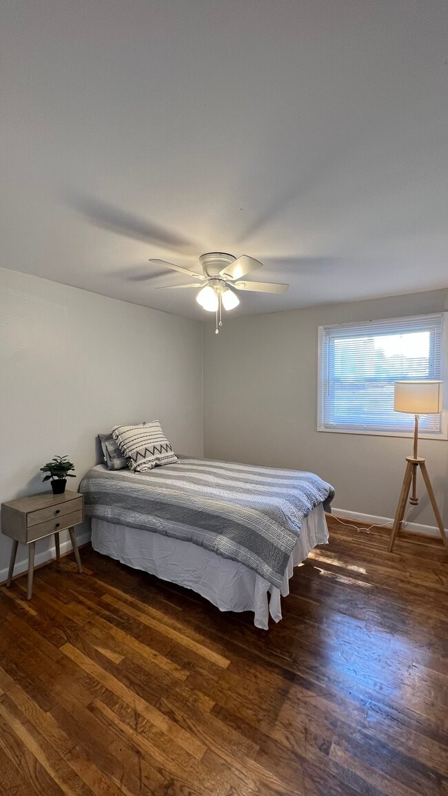 Foto del edificio - 1020 Kinney St