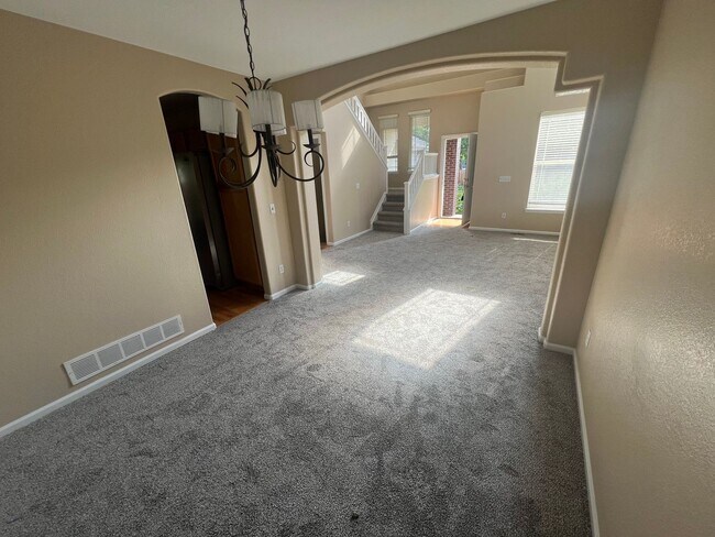 Building Photo - Stunning Home for Rent in Littleton - License #2024-BFN-0001484