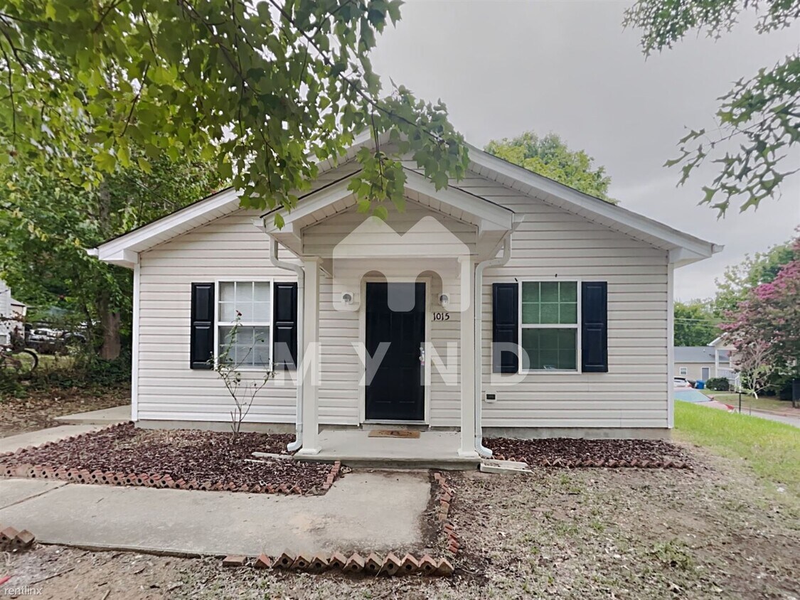 Primary Photo - 3 br, 1 bath House - 1015 Fairview St