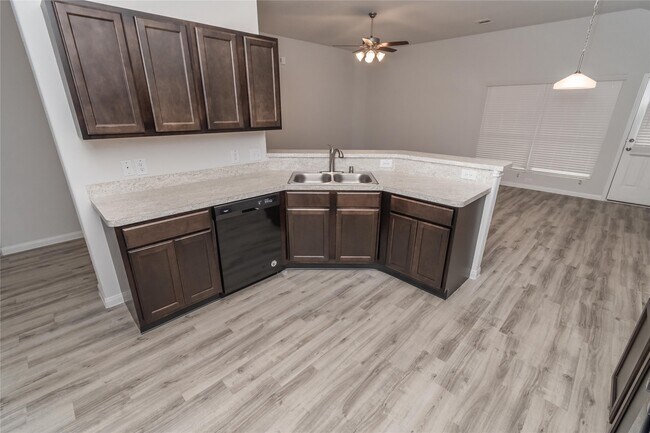 Building Photo - 21615 Tea Tree Olive Pl