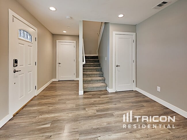 Foto del edificio - 2371 Coronado Ct