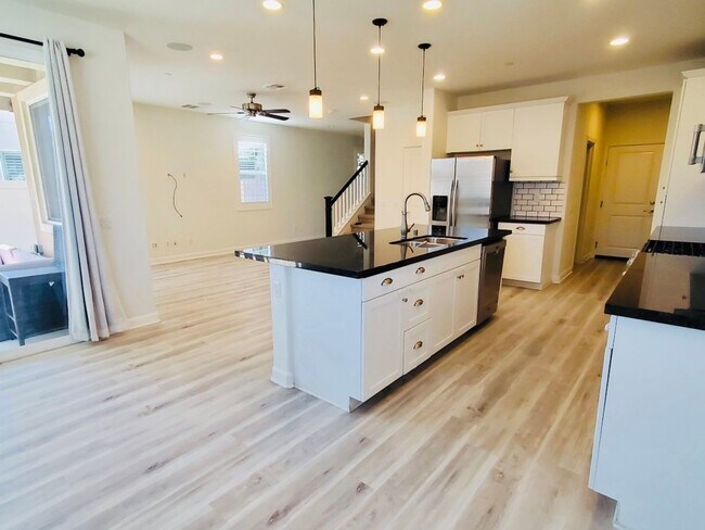 Foto del edificio - Beautiful Newer Construction Home in Chapm...