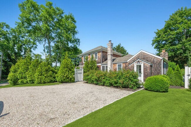 Foto del edificio - 35 Harris Ln