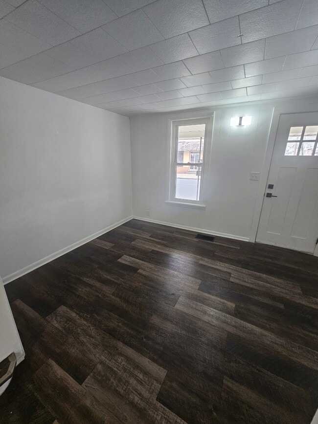 Foto del edificio - 330 S 9th St