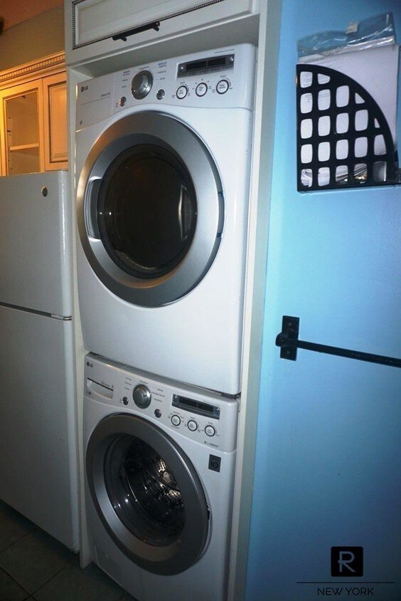 Building Photo - 500 Flatbush Avenue