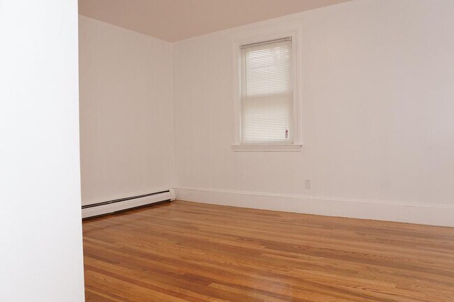 Foto del edificio - 33 Fairmont St