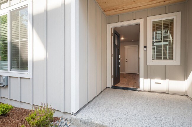 Foto del edificio - NEW Aberdour Landing Townhome | 4 Bedroom ...