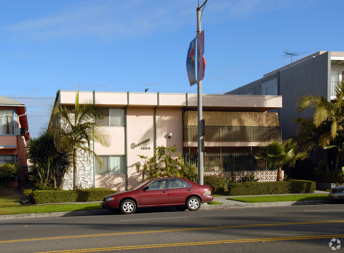 Foto del edificio - 1605 E Ocean Blvd