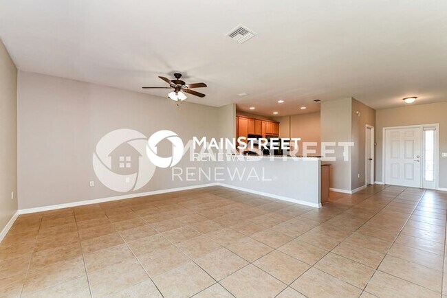 Foto del edificio - 3 Bedroom Pet-Friendly Home in Fort Myers, FL with Main Street Renewal