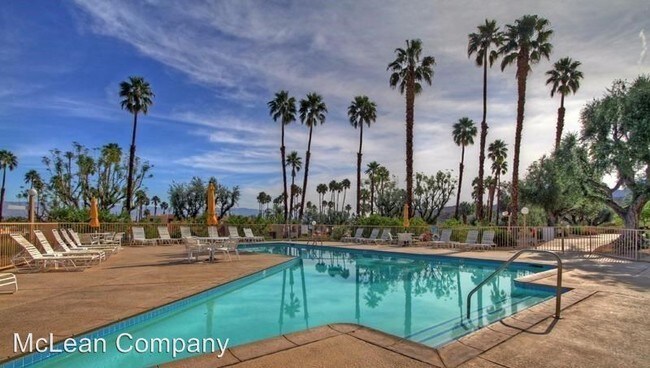 Building Photo - 47966 Oasis Ct