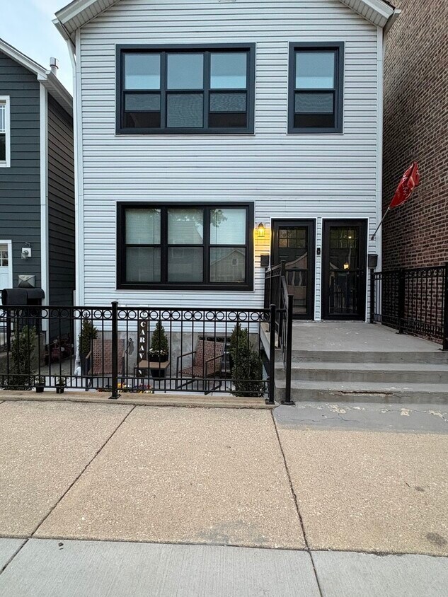Foto principal - 3604 S Lowe Ave