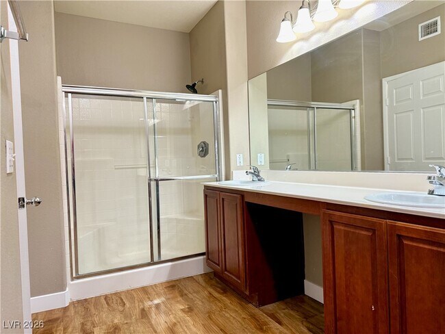 Foto del edificio - 9303 Gilcrease Ave