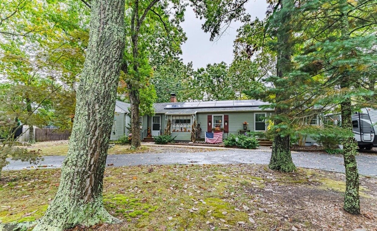 Primary Photo - 108 4th Ave