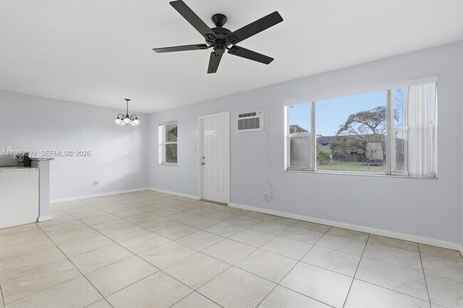 Foto del edificio - 533 NW 15th Way