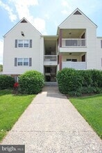 Building Photo - 102 Chesterfield Ln